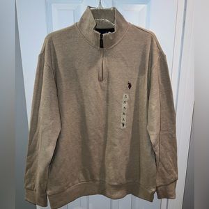 Men’s quarter zip sweater